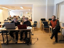 Ahkeria kotisivujen opiskelijoita viidestä eri yhdistyksestä